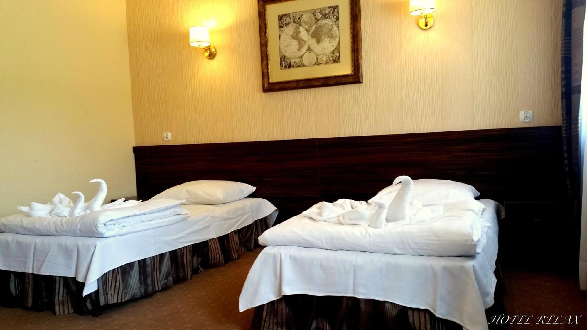 Hotel Relax Кенти Стая снимка