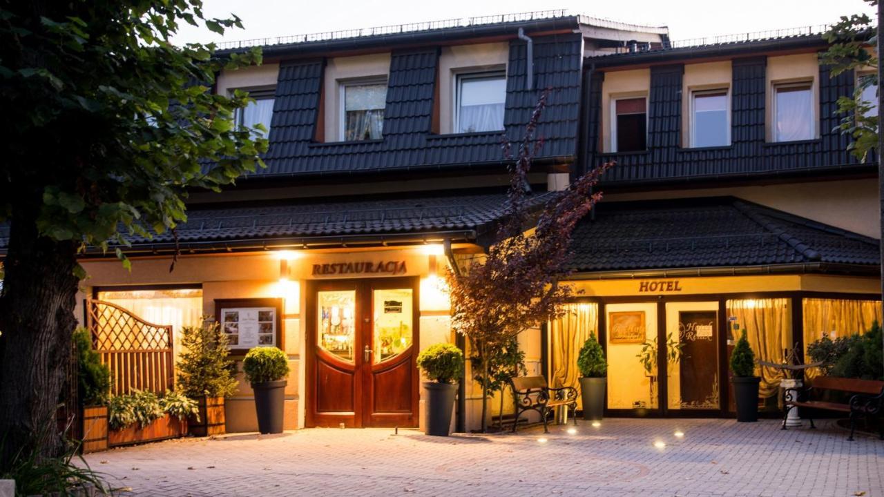 Hotel Relax Кенти Екстериор снимка